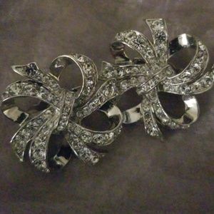 High quality rhinestone earrings.